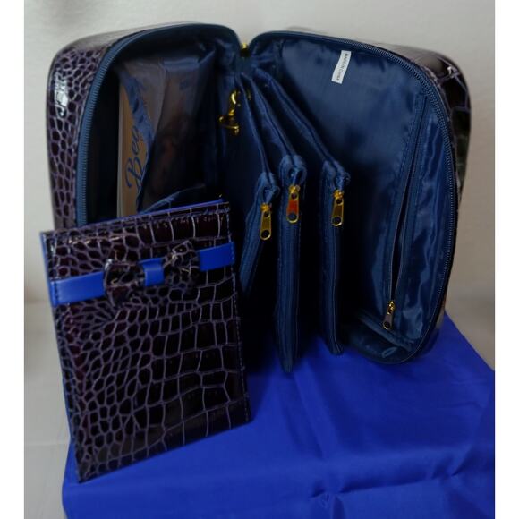 SeneGence Croc Design Distributor Makeup Binder Case - Picture 5 of 10